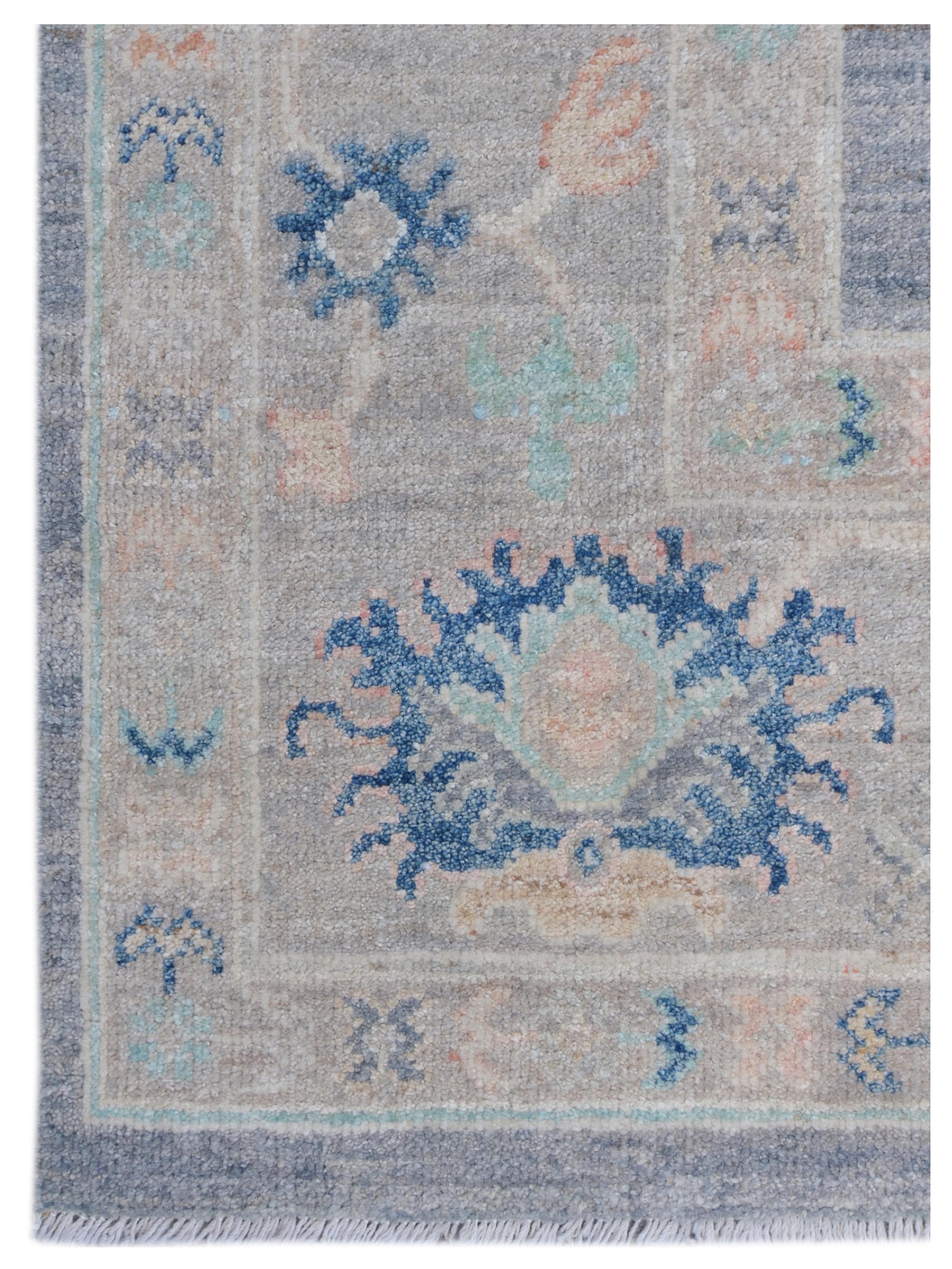 Ushak Wool Weft Hand Knotted D.Grey 9x12 - Image 4 of 5