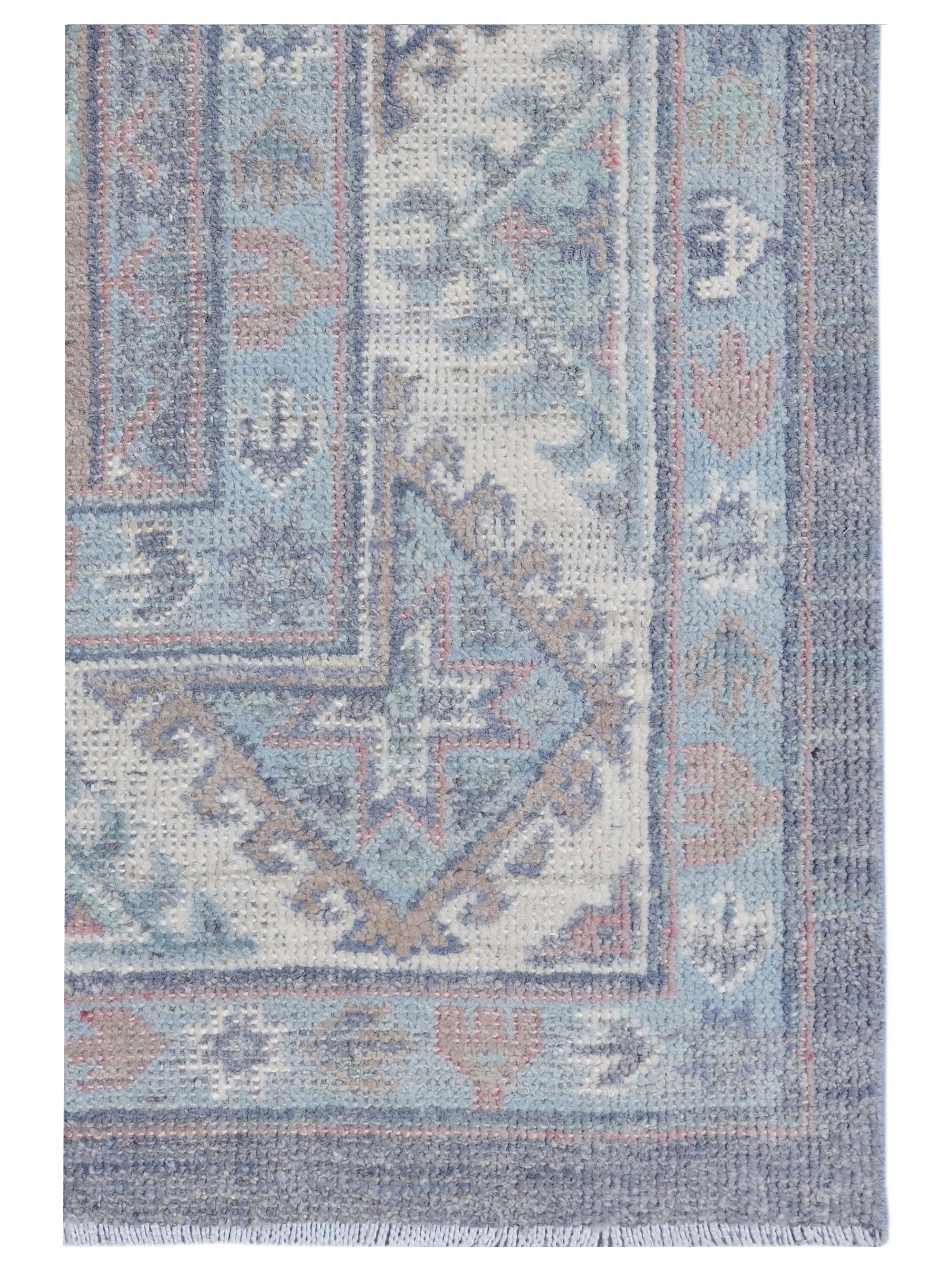 Ushak Hand Knotted Grey 8x10 - Image 4 of 5