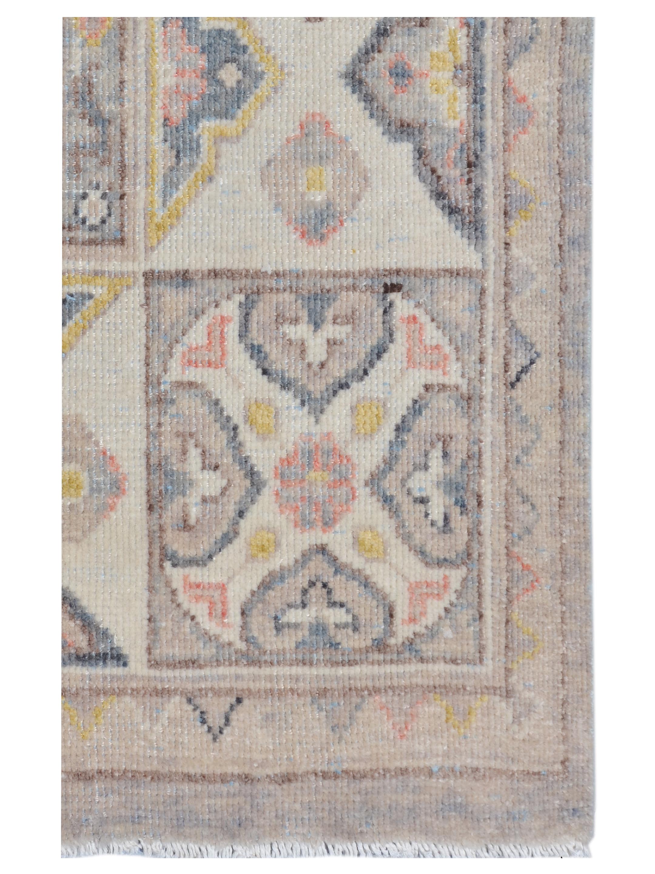 Ushak Hand Knotted Beige 10x14 - Image 4 of 5