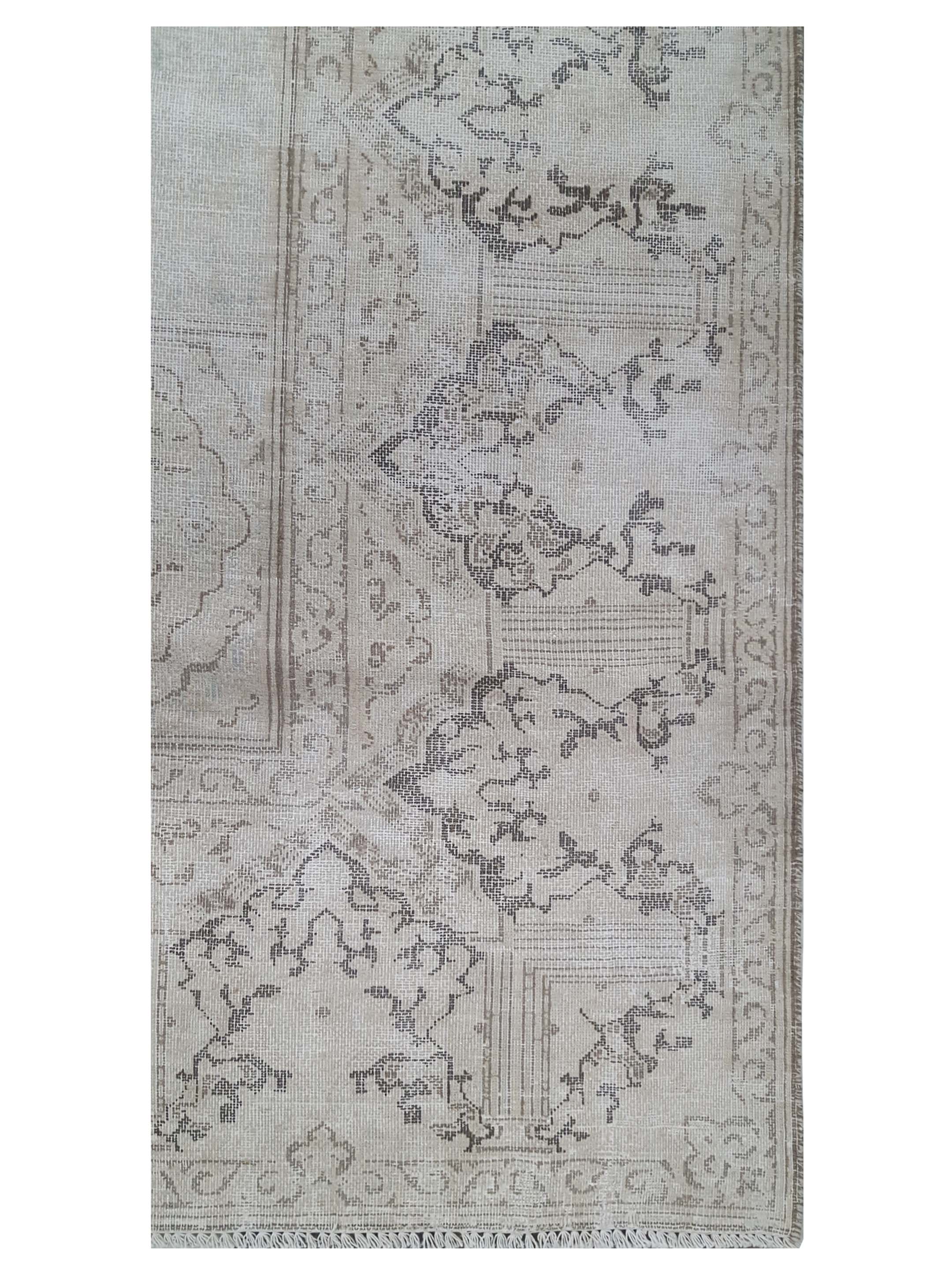 Vintage Hand Knotted Ivory 9x12 - Image 2 of 3