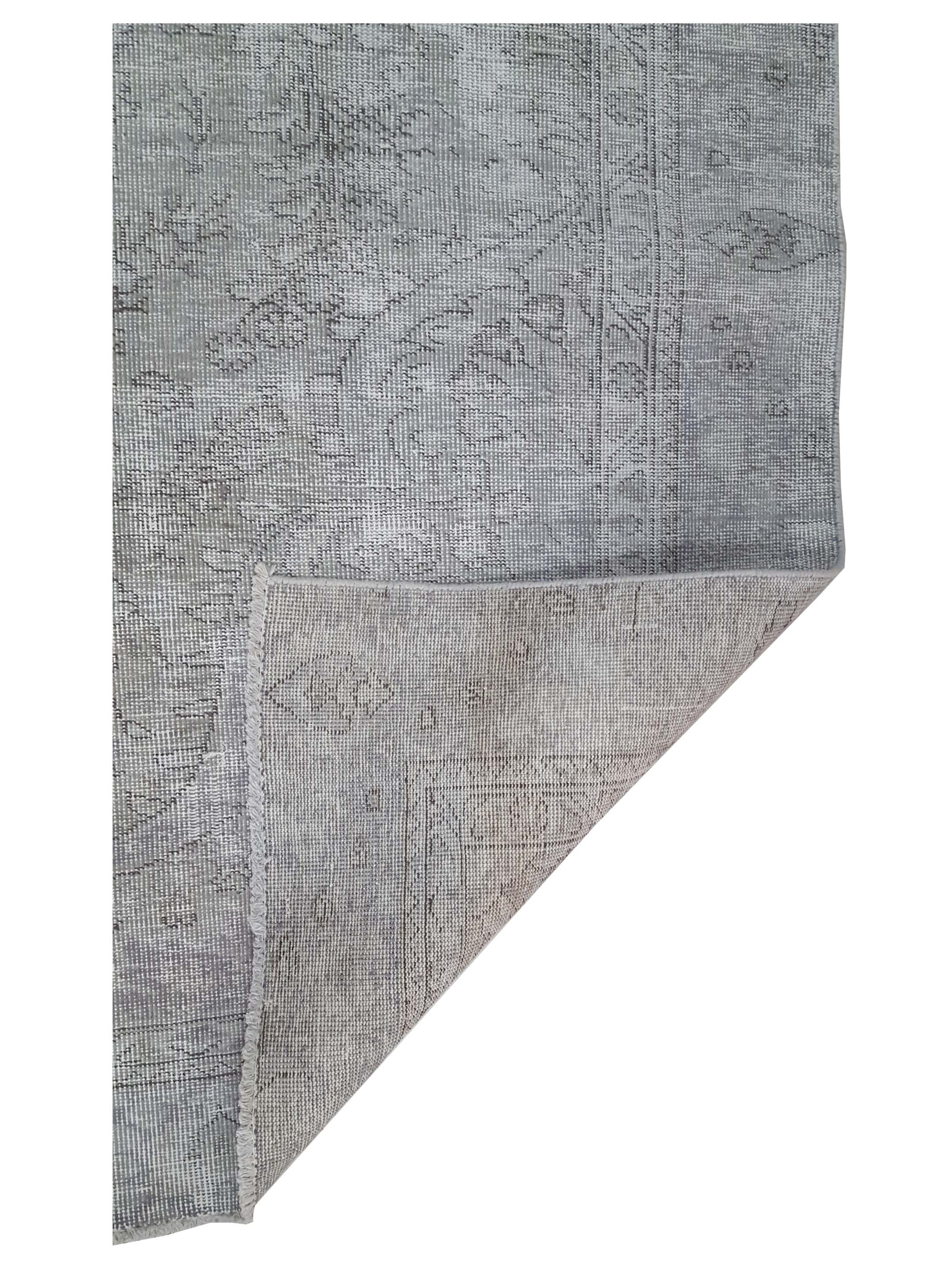 Vintage Hand Knotted Grey 8x10 - Image 3 of 3