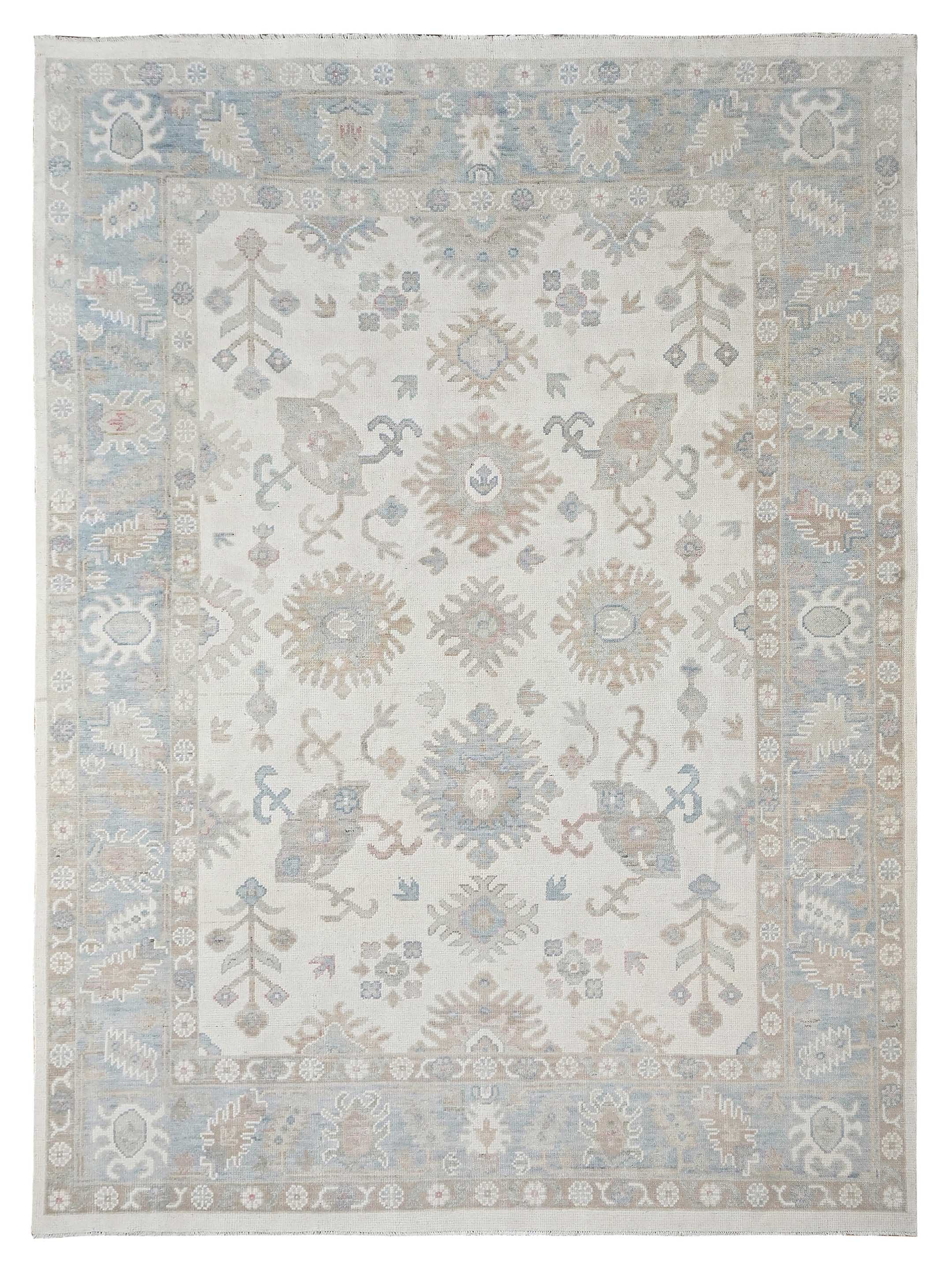 Ushak Hand Knotted Ivory 9x12