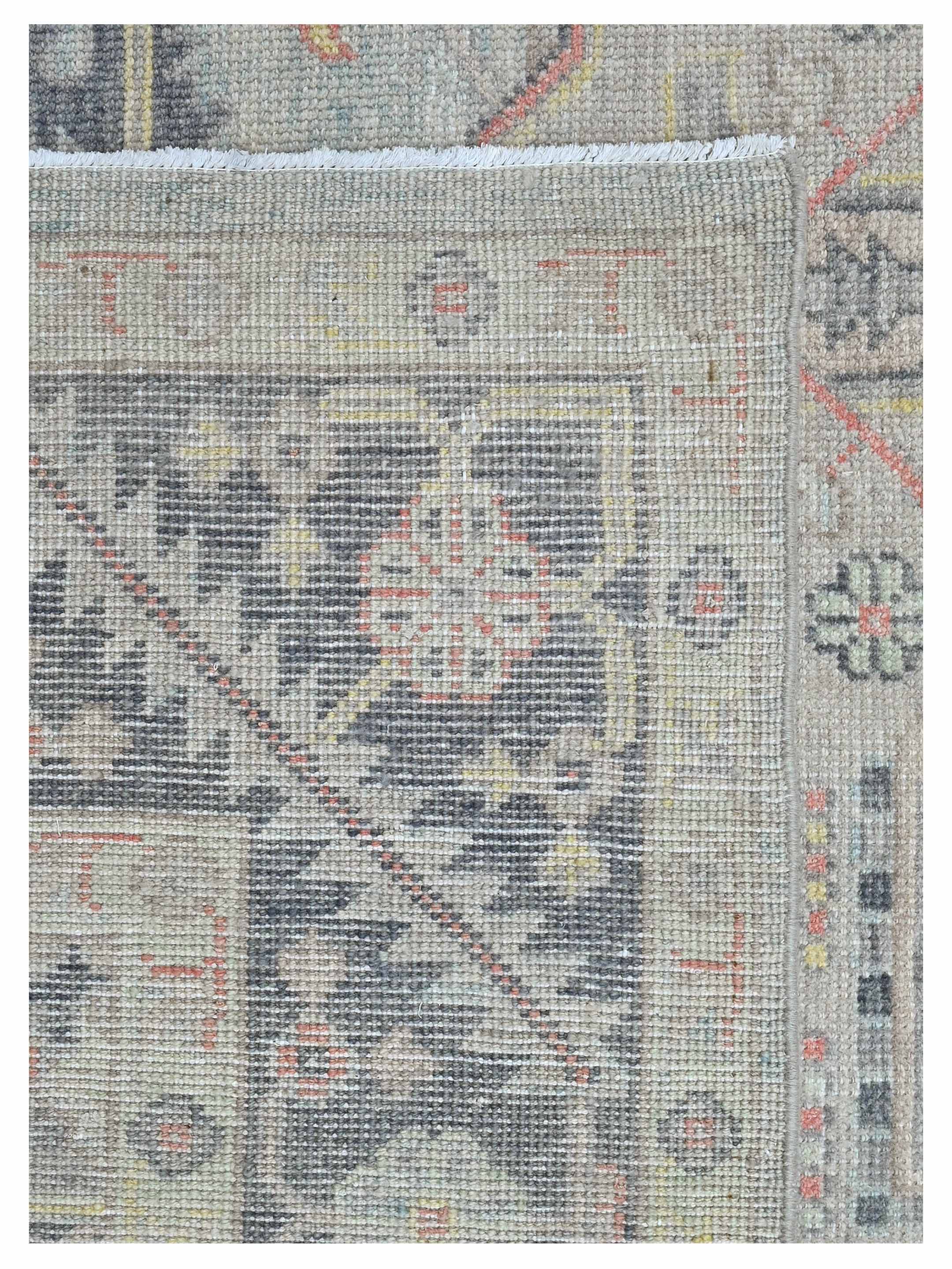 Ushak Hand Knotted Beige 9x12 - Image 4 of 4