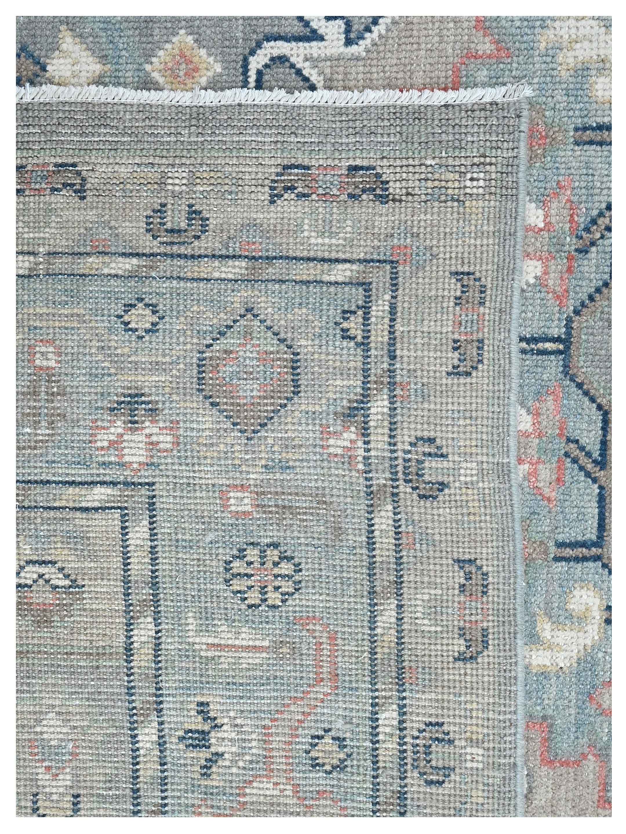 Ushak Hand Knotted Lt.Grey 9x12 - Image 4 of 4