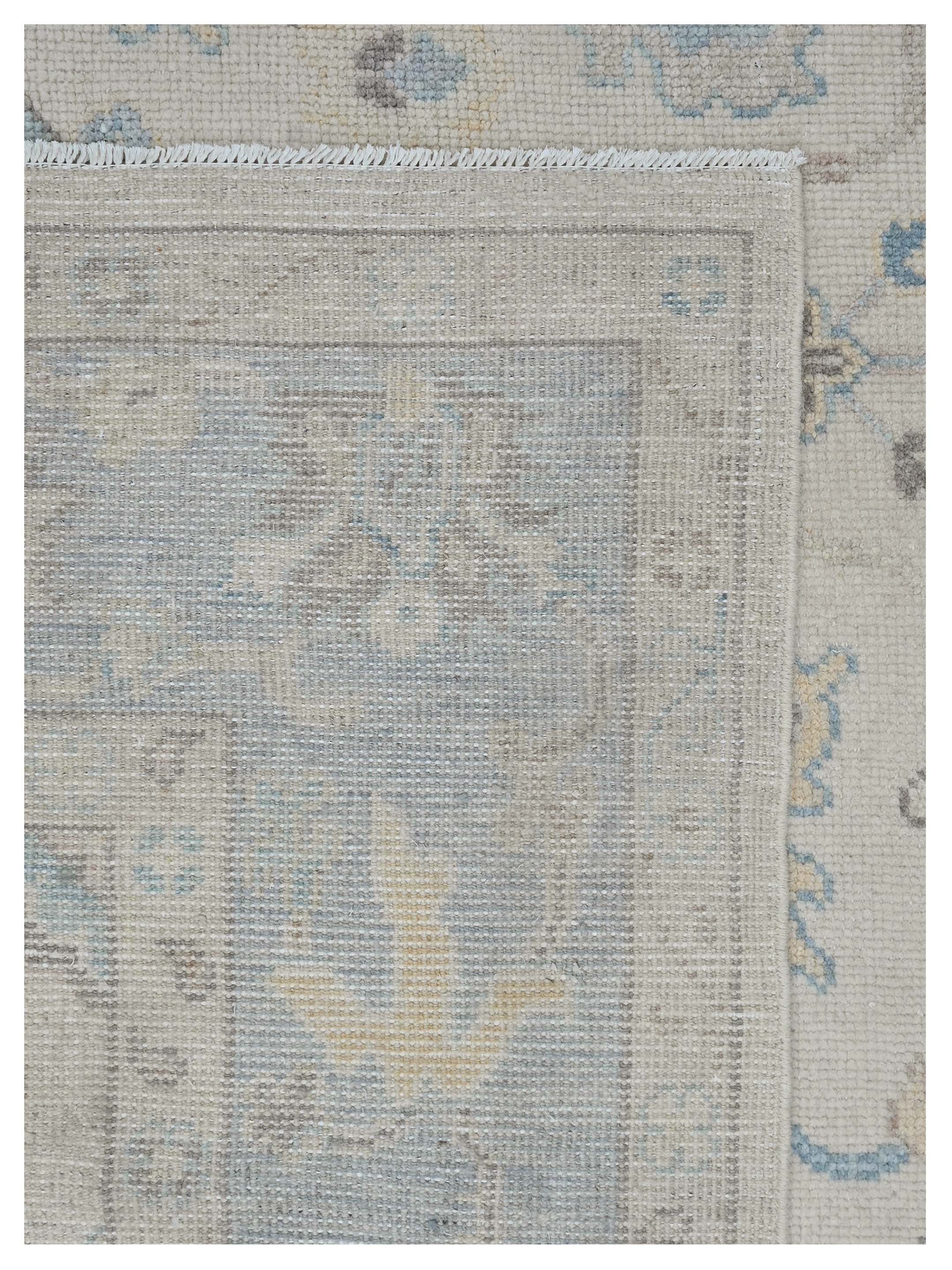 Ushak Hand Knotted Ivory 9x12 - Image 4 of 4