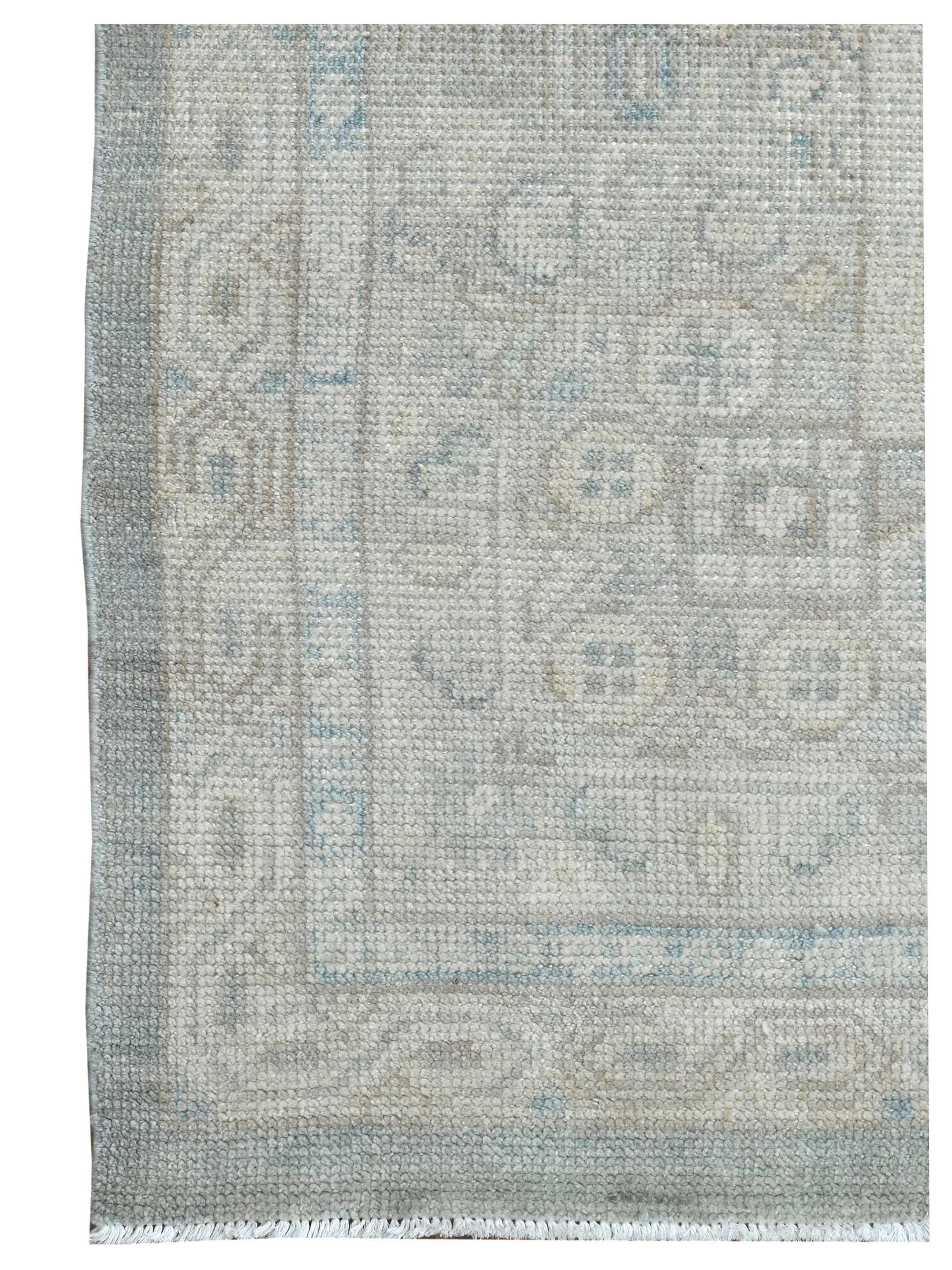 Ushak Hand Knotted Lt.Grey 12x15 - Image 2 of 4