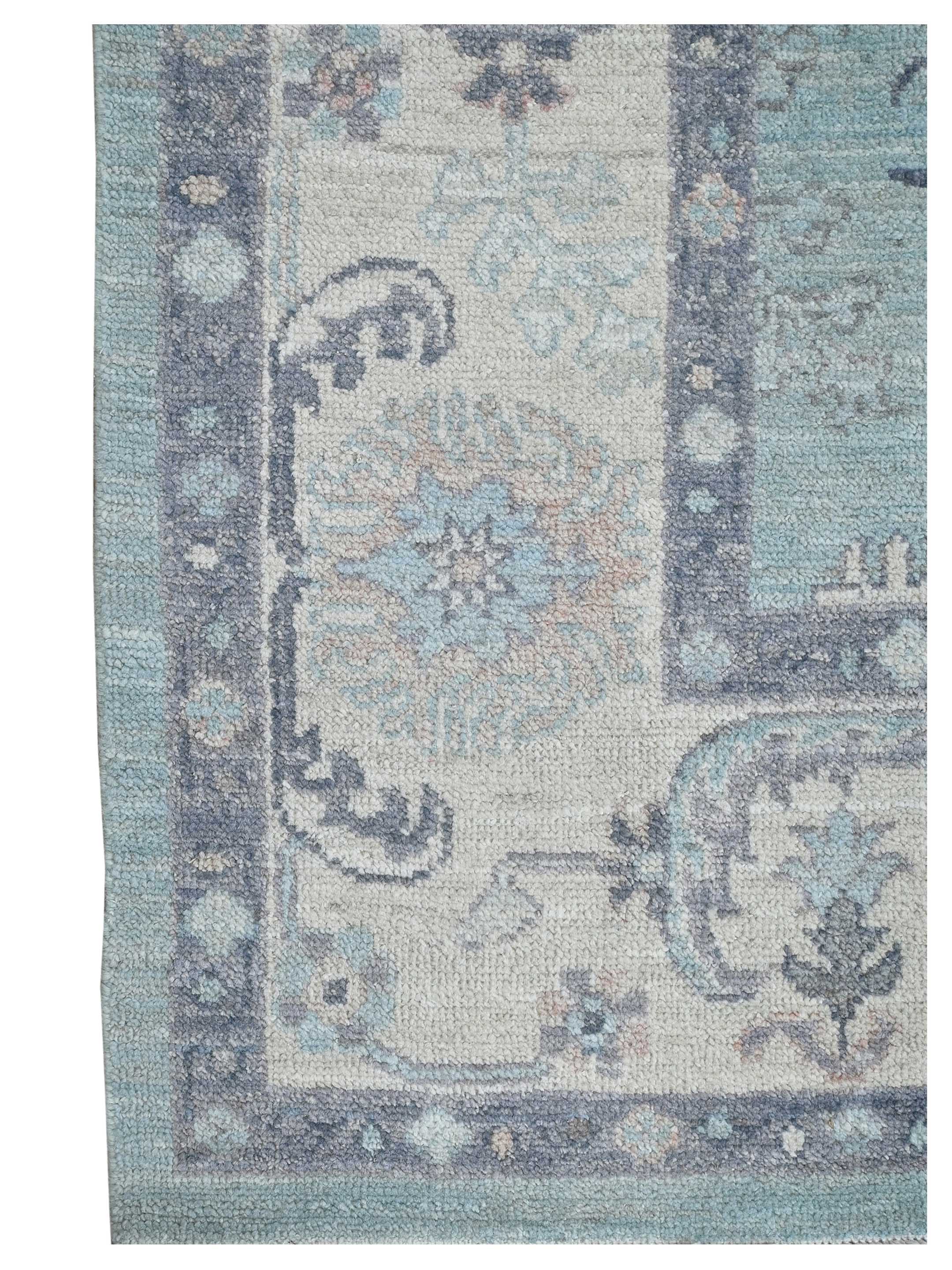 Ushak Wool Weft Hand Knotted Lt.Green 8x10 - Image 2 of 4