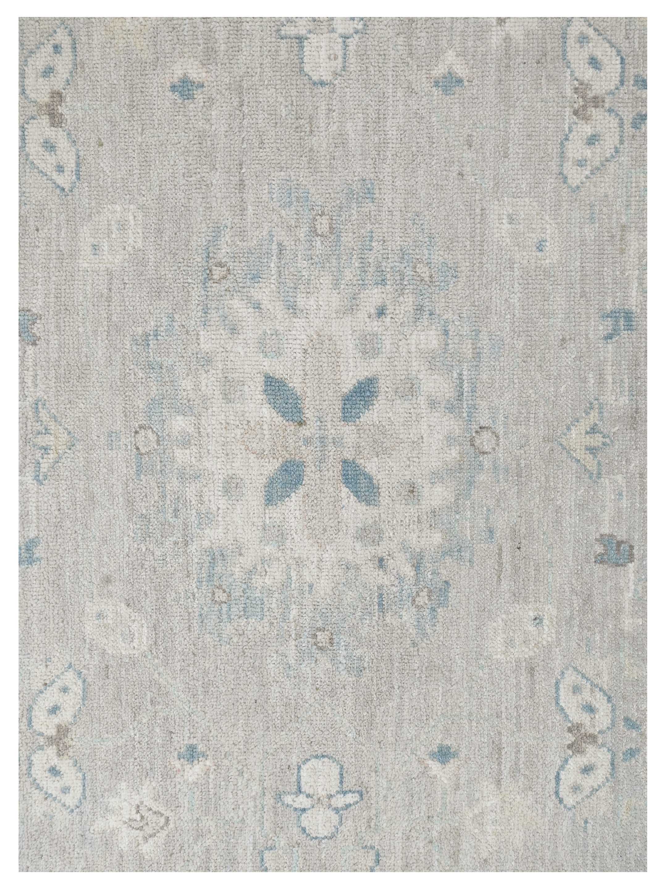 Ushak Wool Weft Hand Knotted Lt.Grey 8x10 - Image 3 of 4