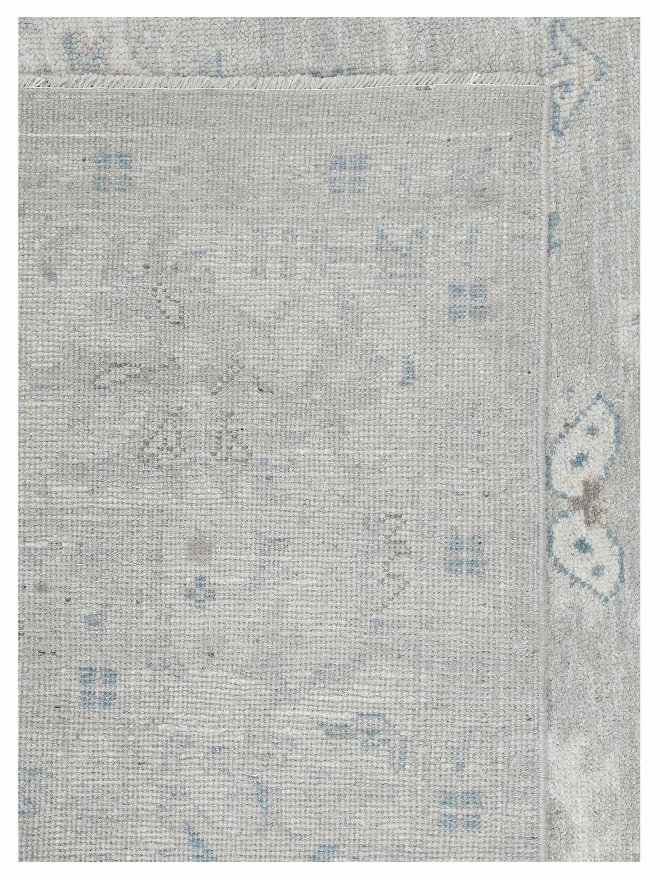 Ushak Wool Weft Hand Knotted Lt.Grey 8x10 - Image 4 of 4