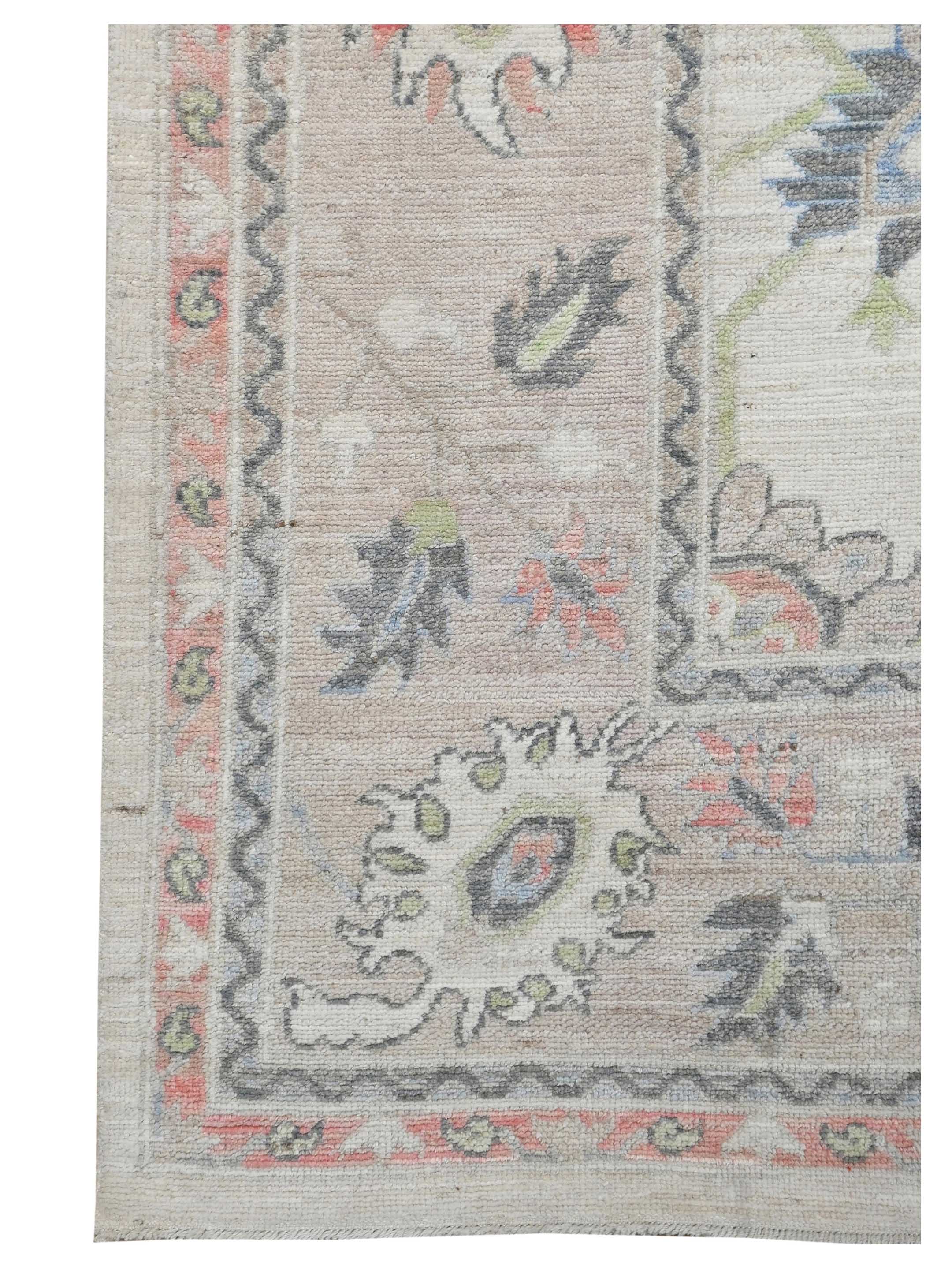 Ushak Wool Weft Hand Knotted Ivory 9x12 - Image 2 of 4