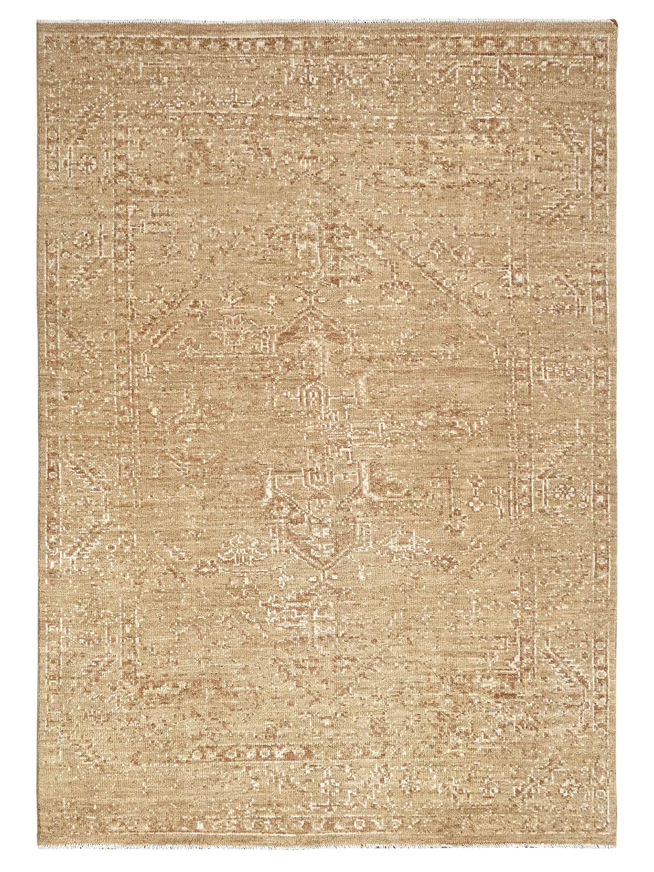 Ushak Wool Weft Hand Knotted Camel 6x8