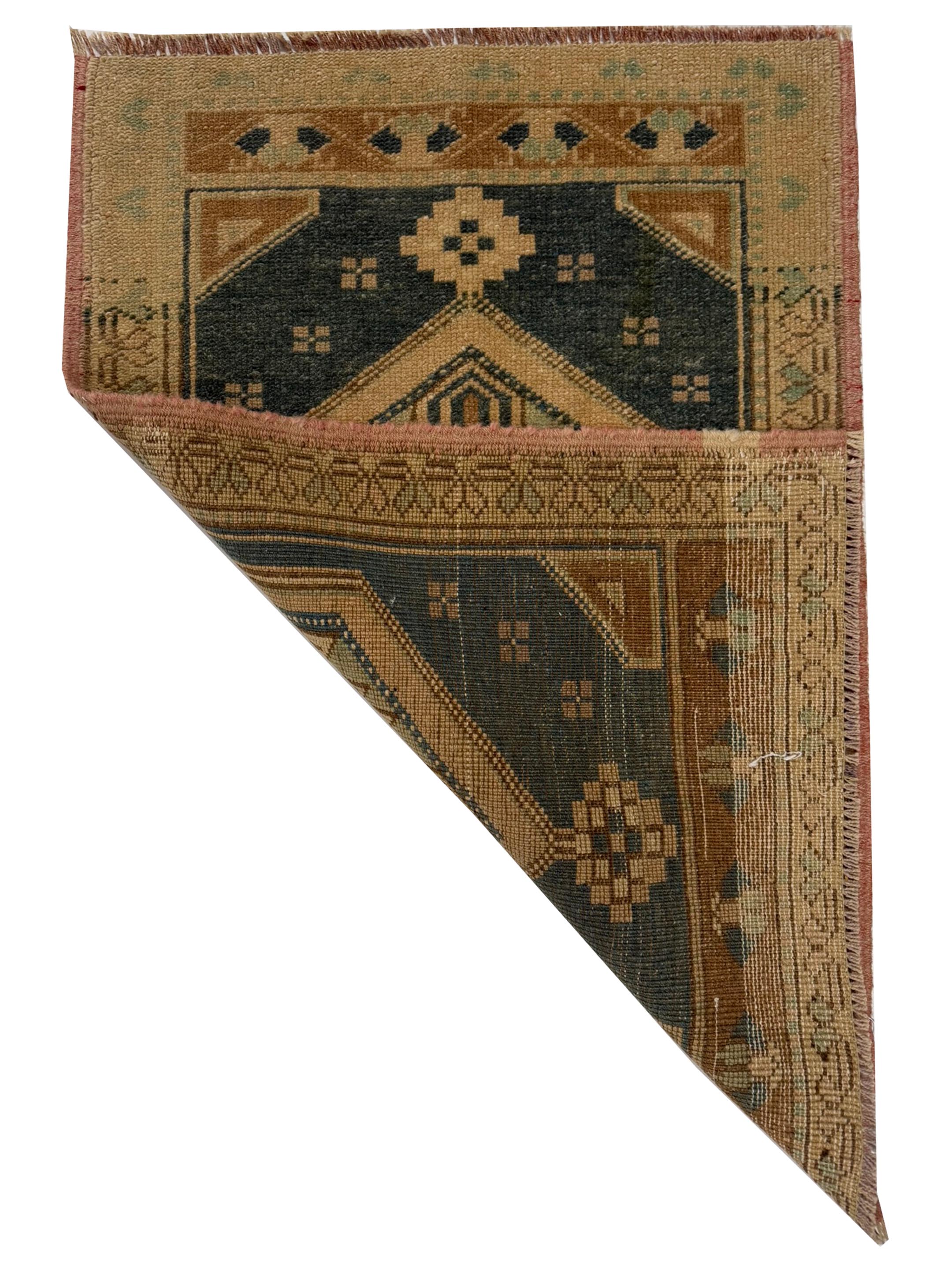 Anatolian Hand Knotted Turques 2x3 - Image 2 of 2