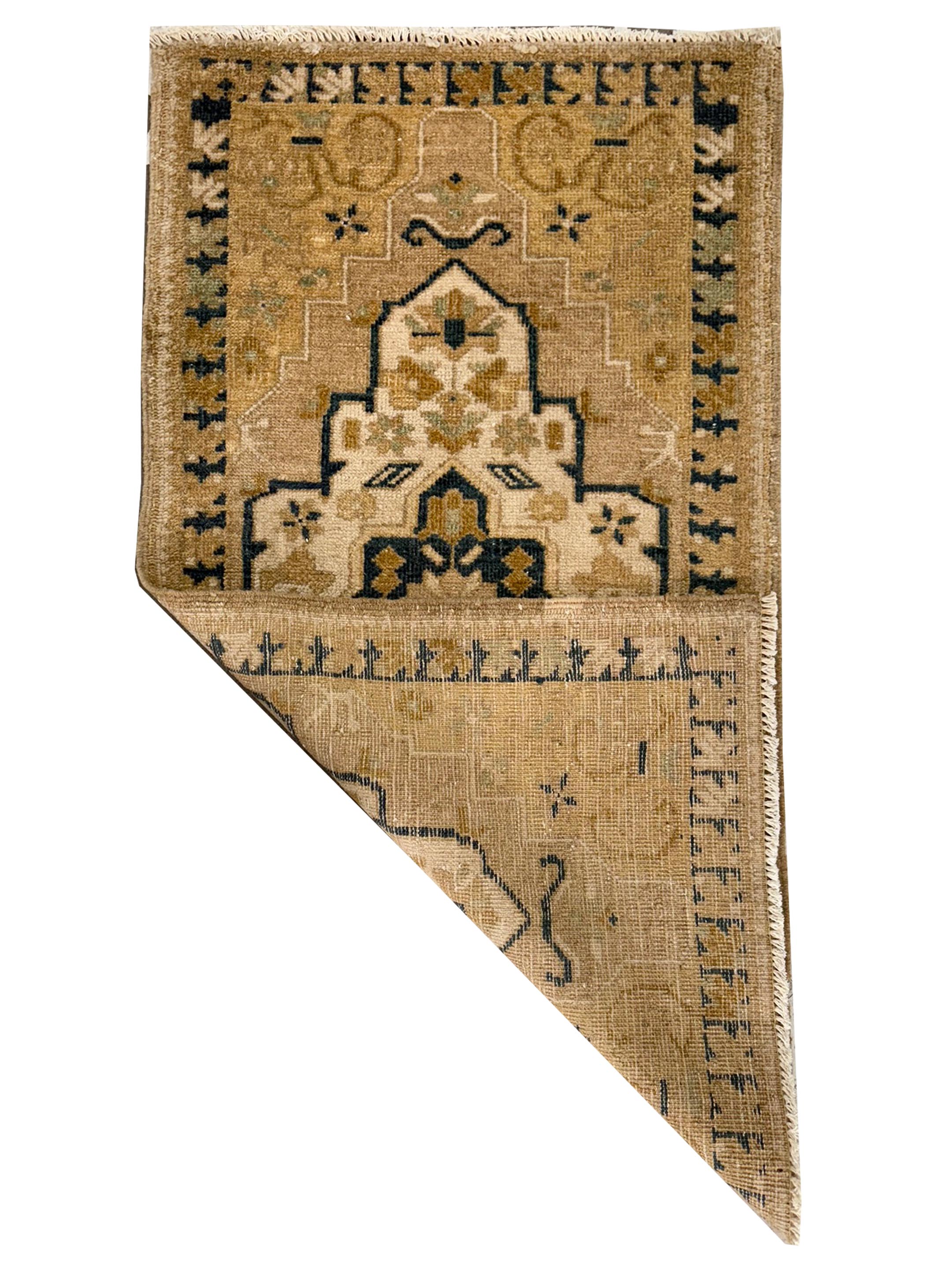 Anatolian Hand Knotted Ivory 2x3 - Image 2 of 2