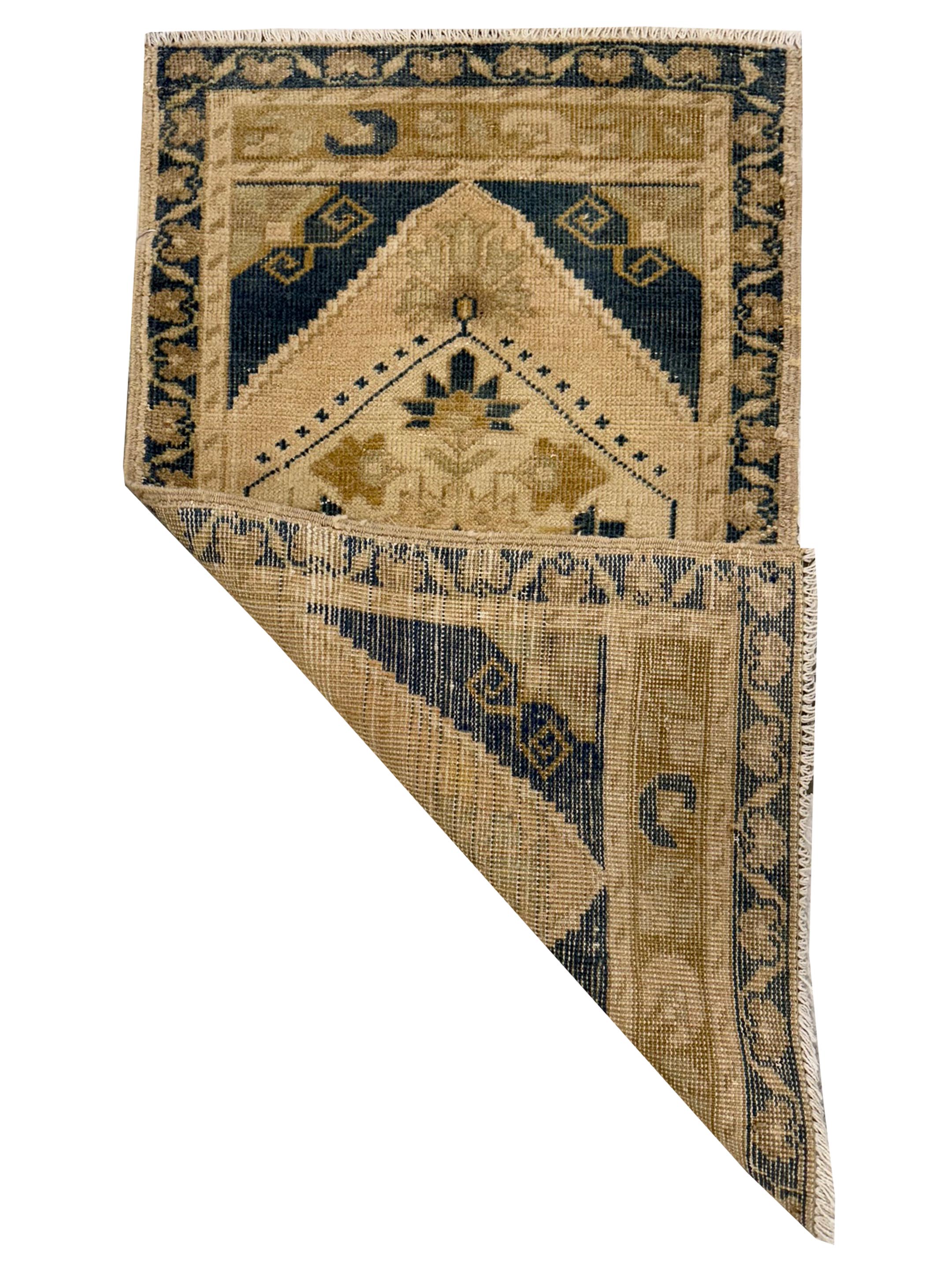 Anatolian Hand Knotted Blue 2x3 - Image 2 of 2