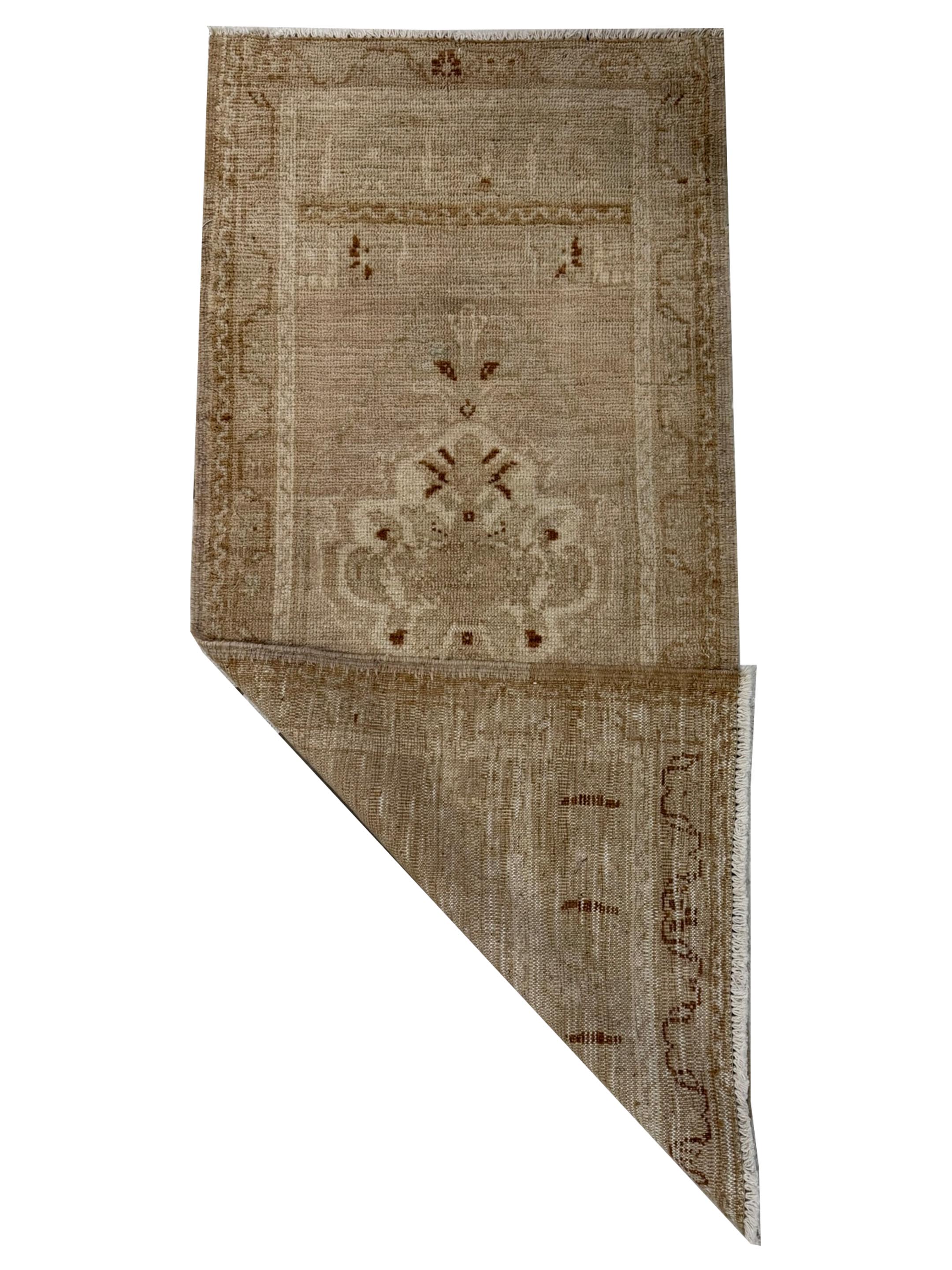 Anatolian Hand Knotted Ivory 2x4 - Image 2 of 2