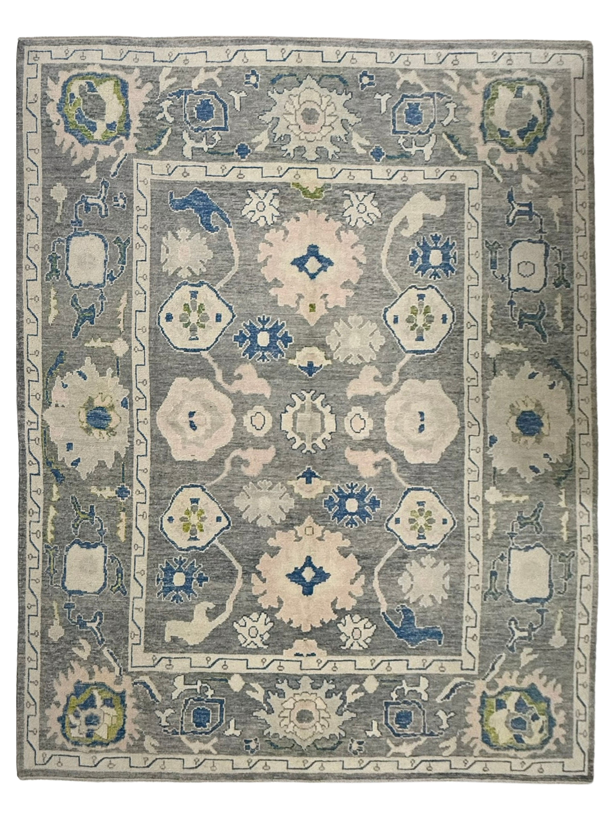Ushak TR Hand Knotted Ivory 10x13