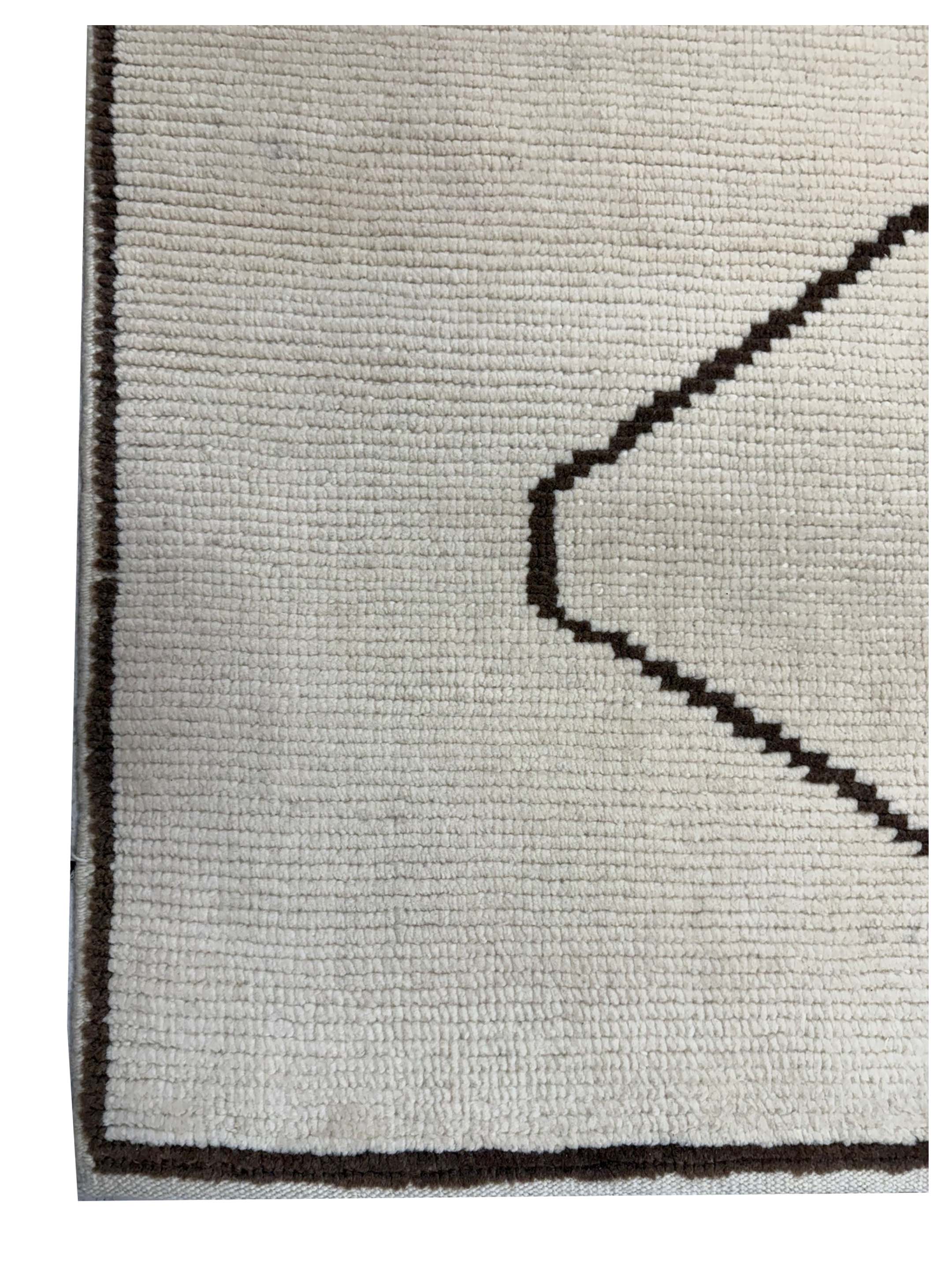 Moroccan-TR Hand Knotted Ivory 9x12 - Image 2 of 3