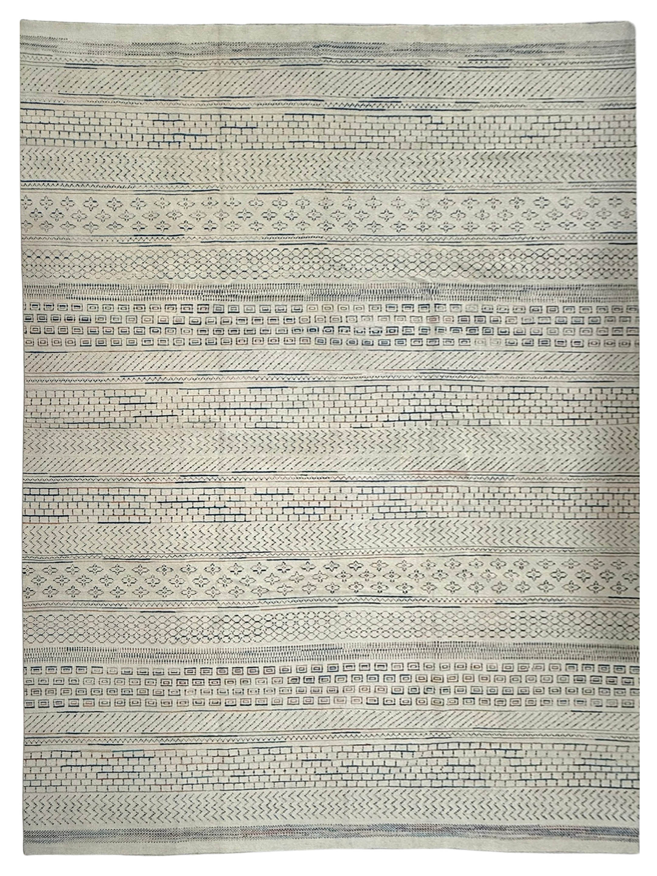 Moroccan Hand Knotted Ivory 10x14