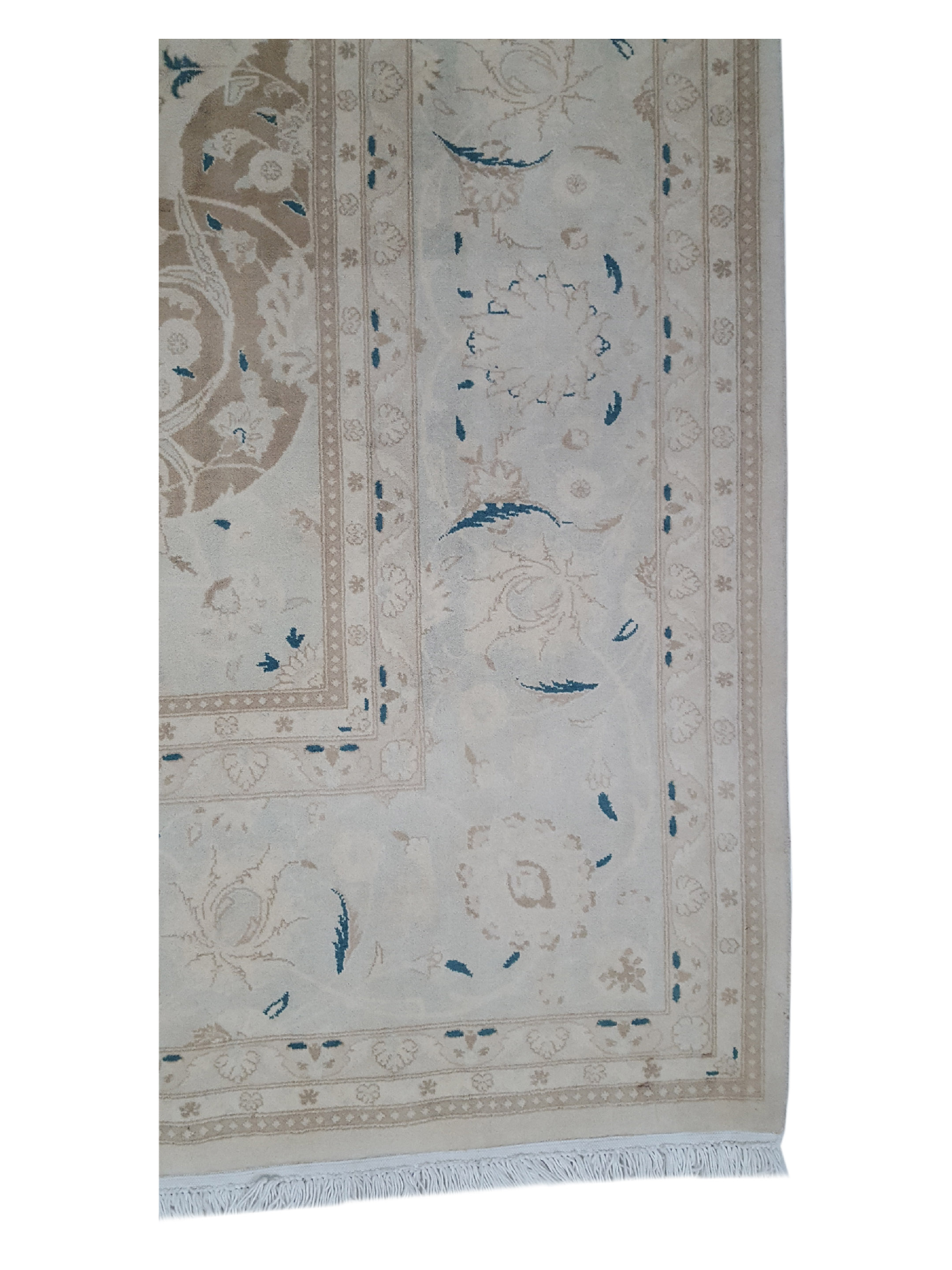 Classic Hand Knotted Ivory 8x10 - Image 3 of 6