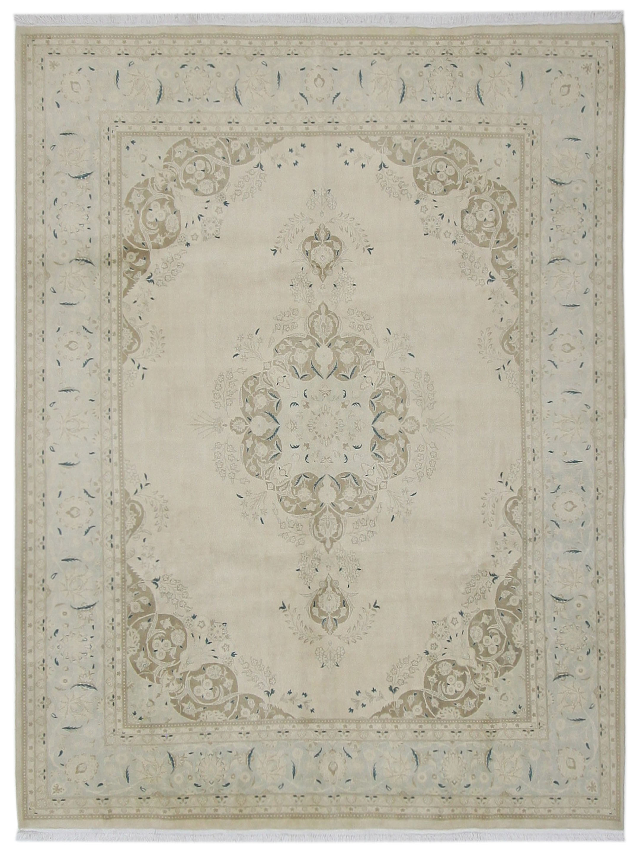 Classic Hand Knotted Ivory 8x10