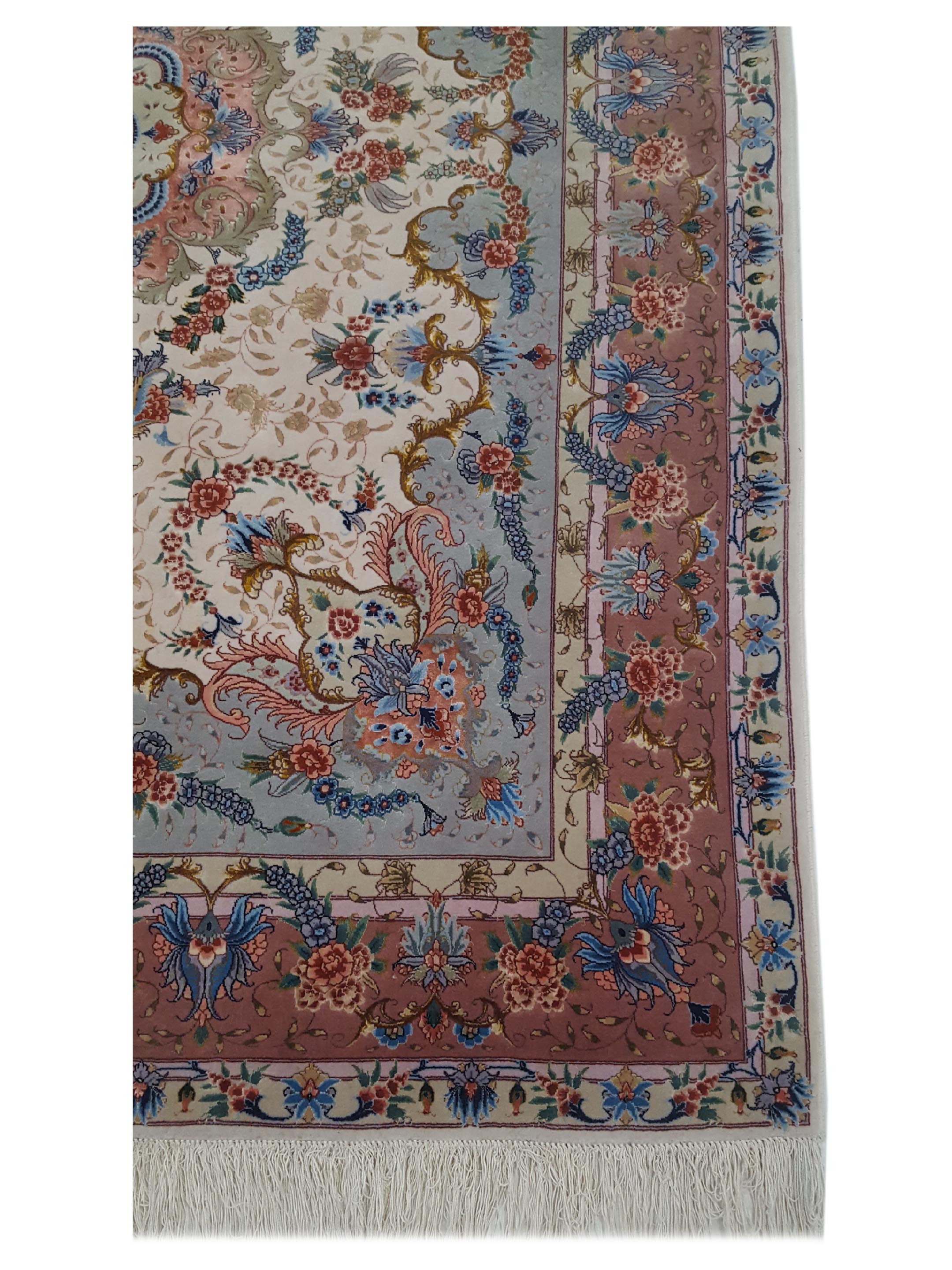 Fine Tabriz Hand Knotted Ivory 5x7 - Image 4 of 5
