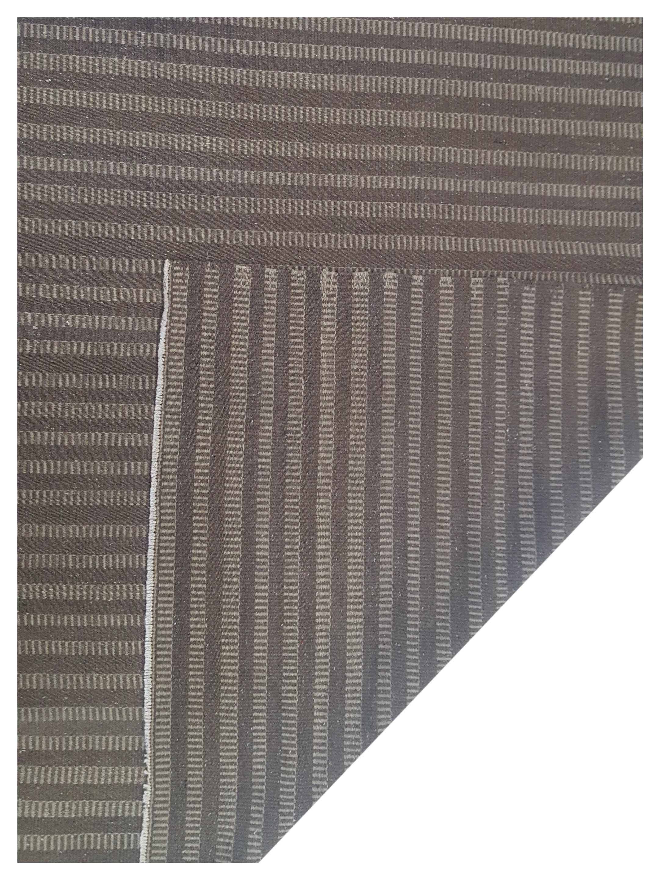 Vintage Kilim Hand Woven Brown 5x5 - Image 2 of 3