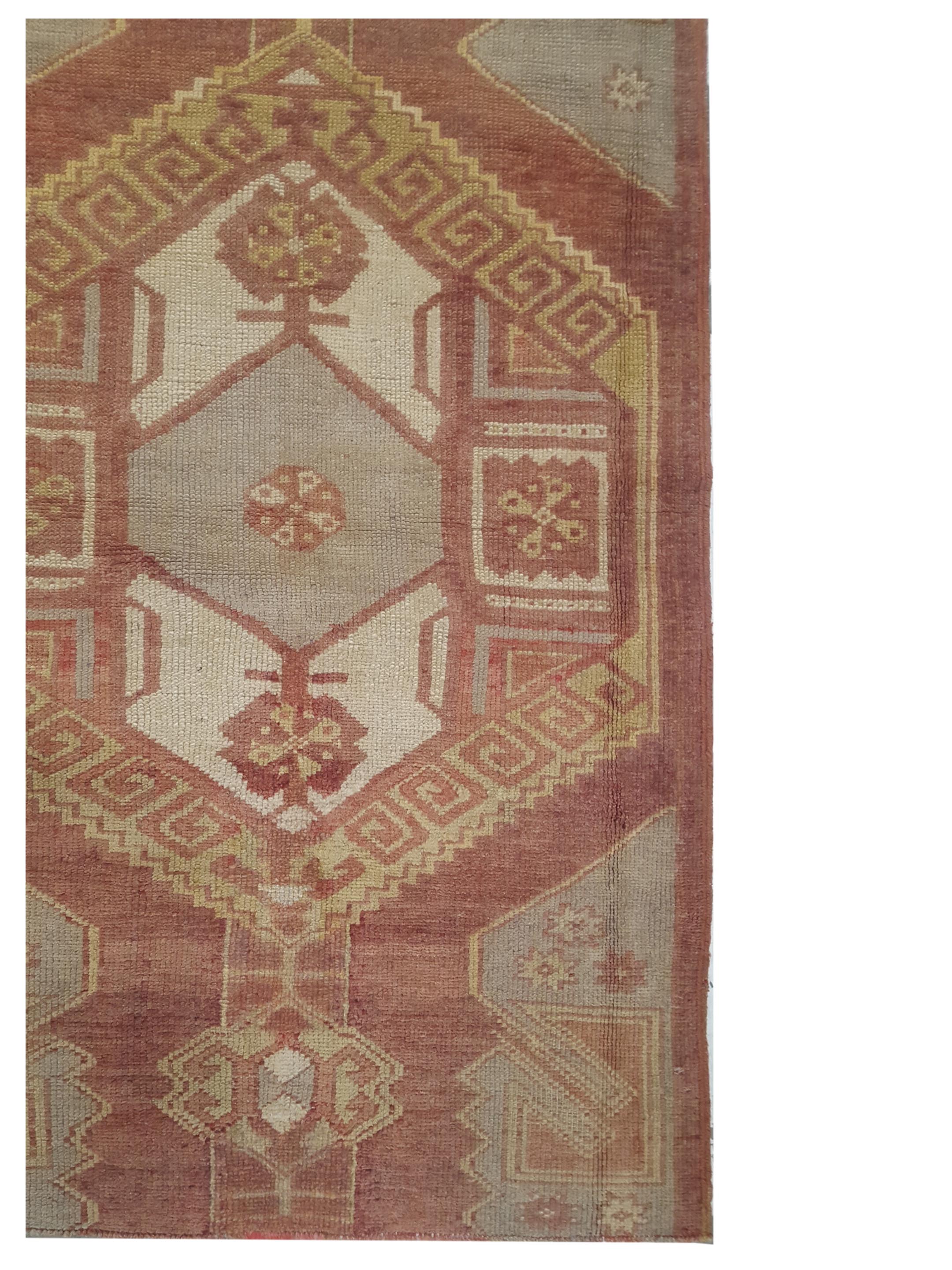 Anatolia Hand Knotted Red 3x5 - Image 2 of 3