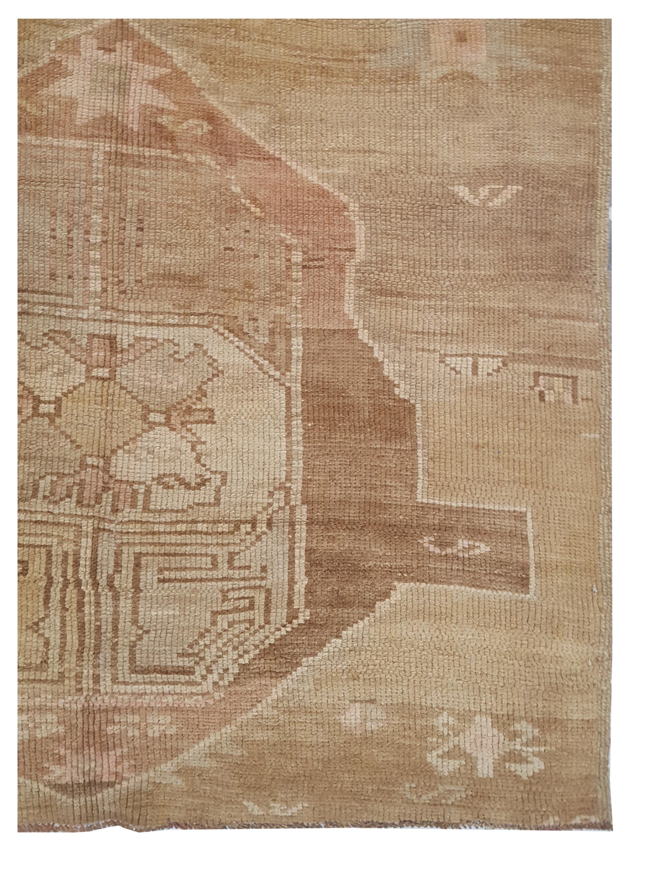 Kars Hand Knotted Beige 5x8 - Image 2 of 3