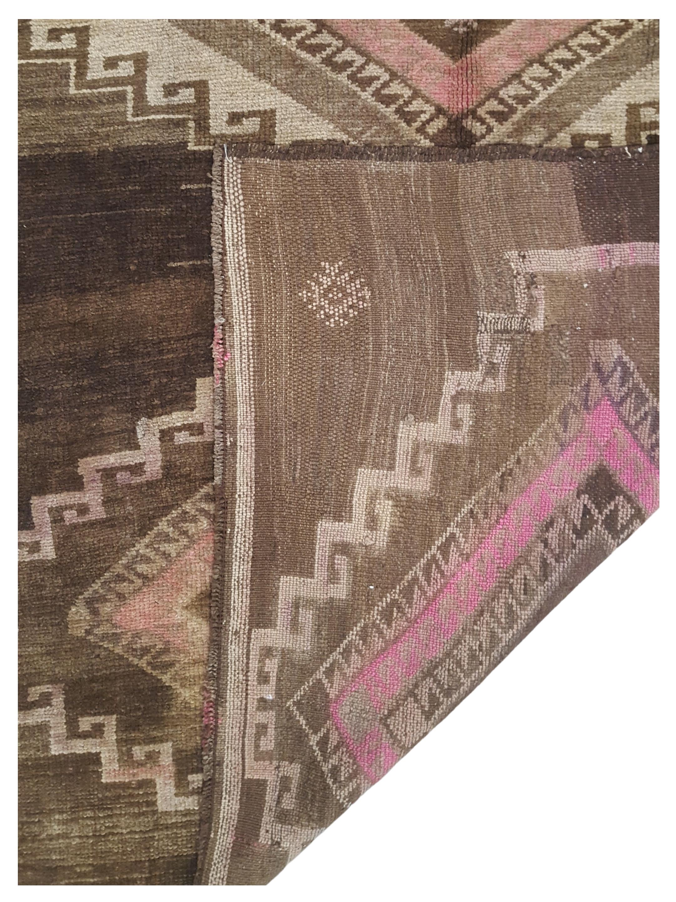 Kars Hand Knotted Mocha 5x9 - Image 3 of 3