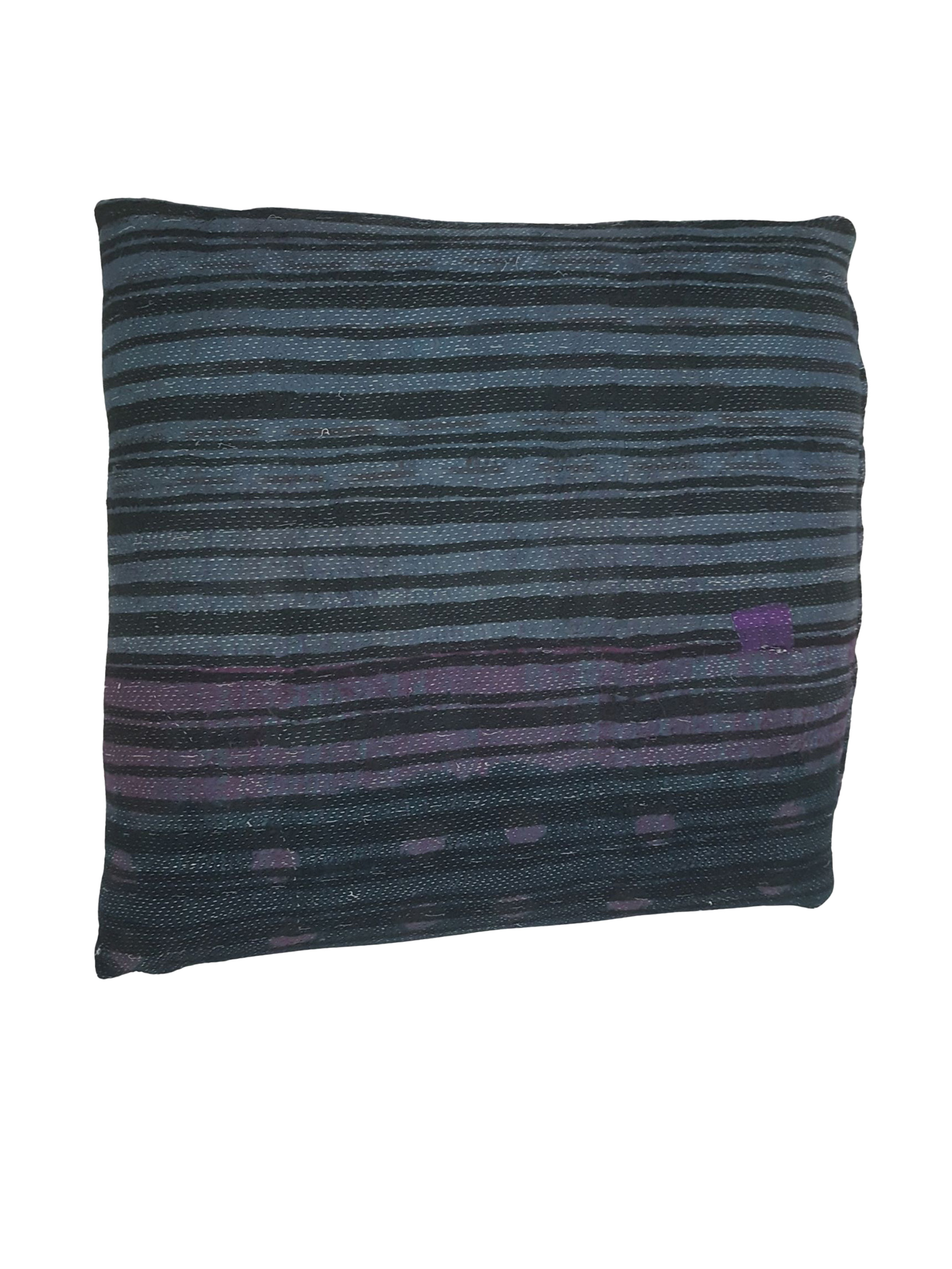 Vintage Quilt Pillow Hand Knotted Green 3x3