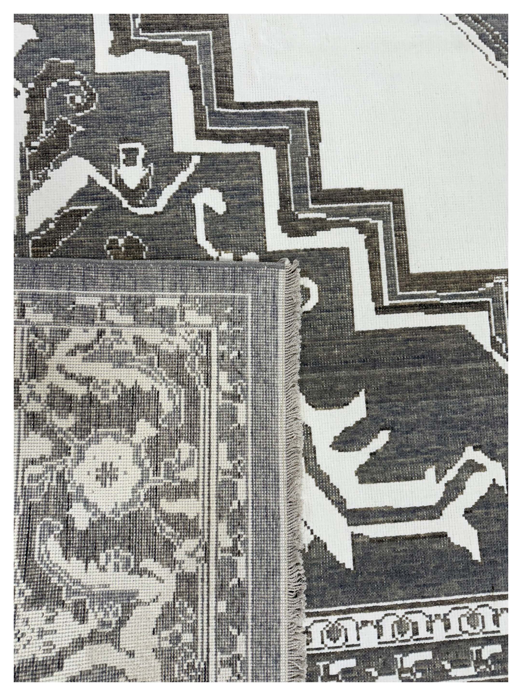 California Power Loom Ivory 9x11 - Image 3 of 3
