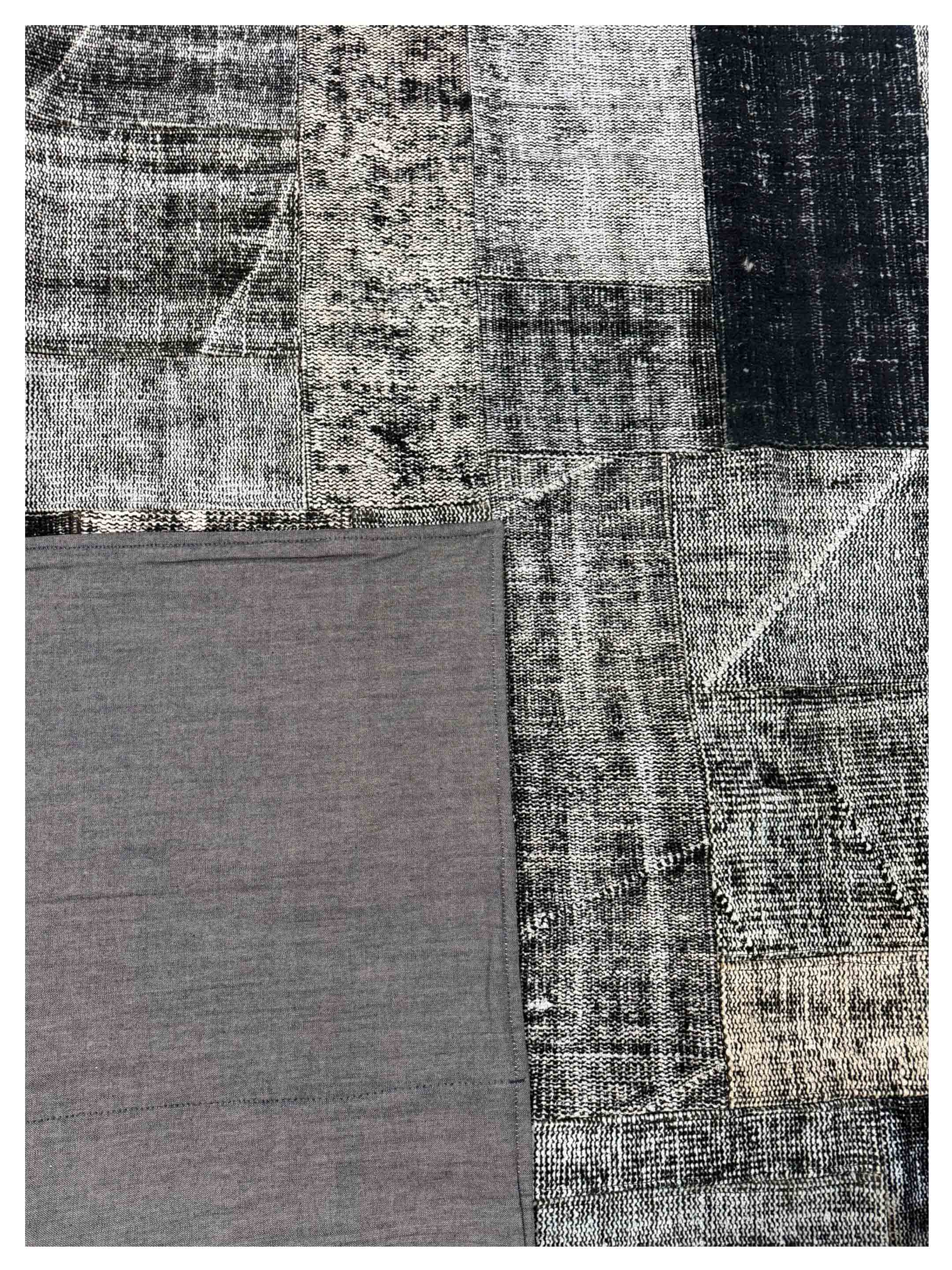Vintage Fragments Hand Knotted Lt.Gray 8.6x11.6 - Image 4 of 4