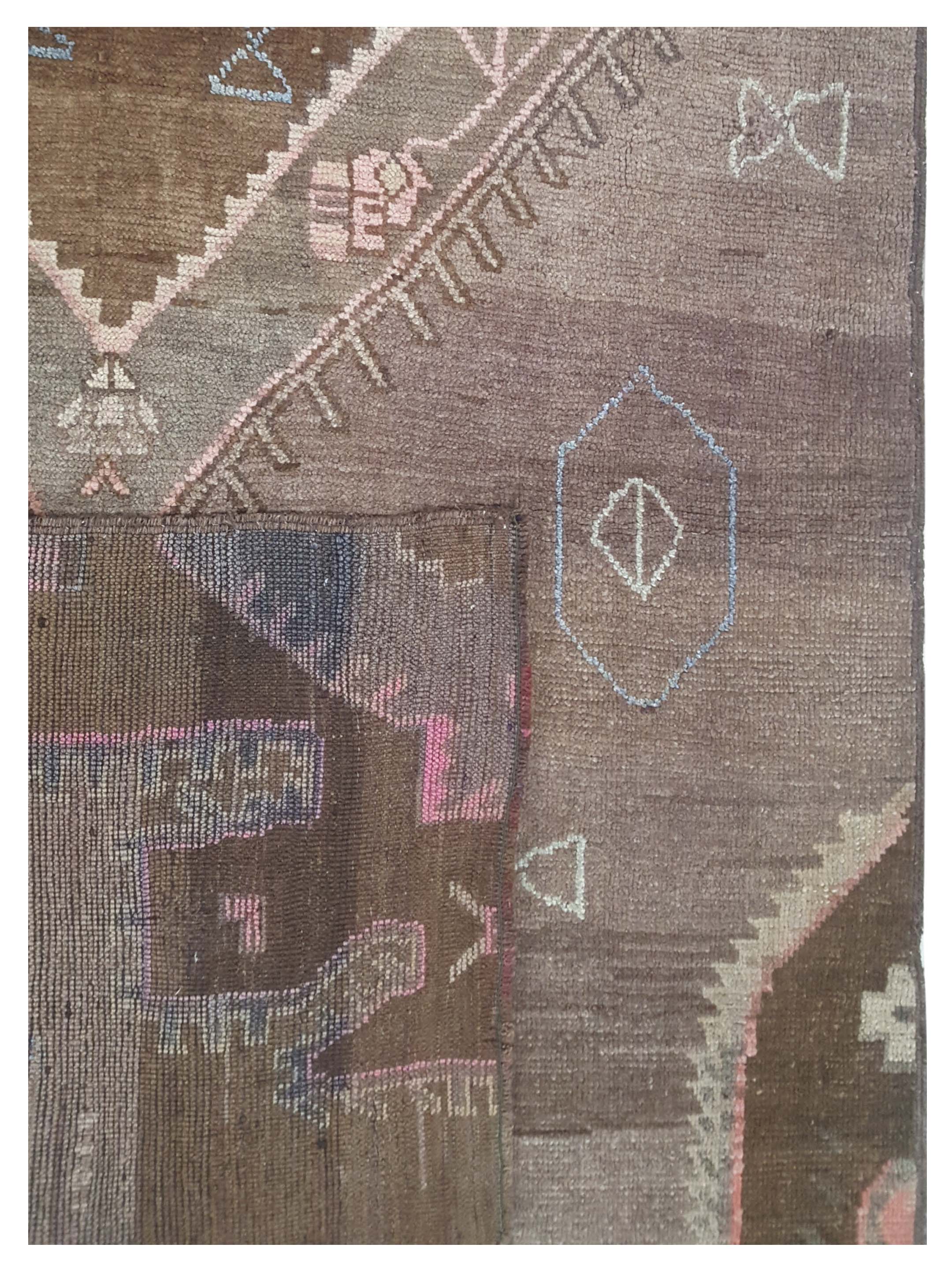 Kars Hand Knotted Latte 5x13 - Image 4 of 4