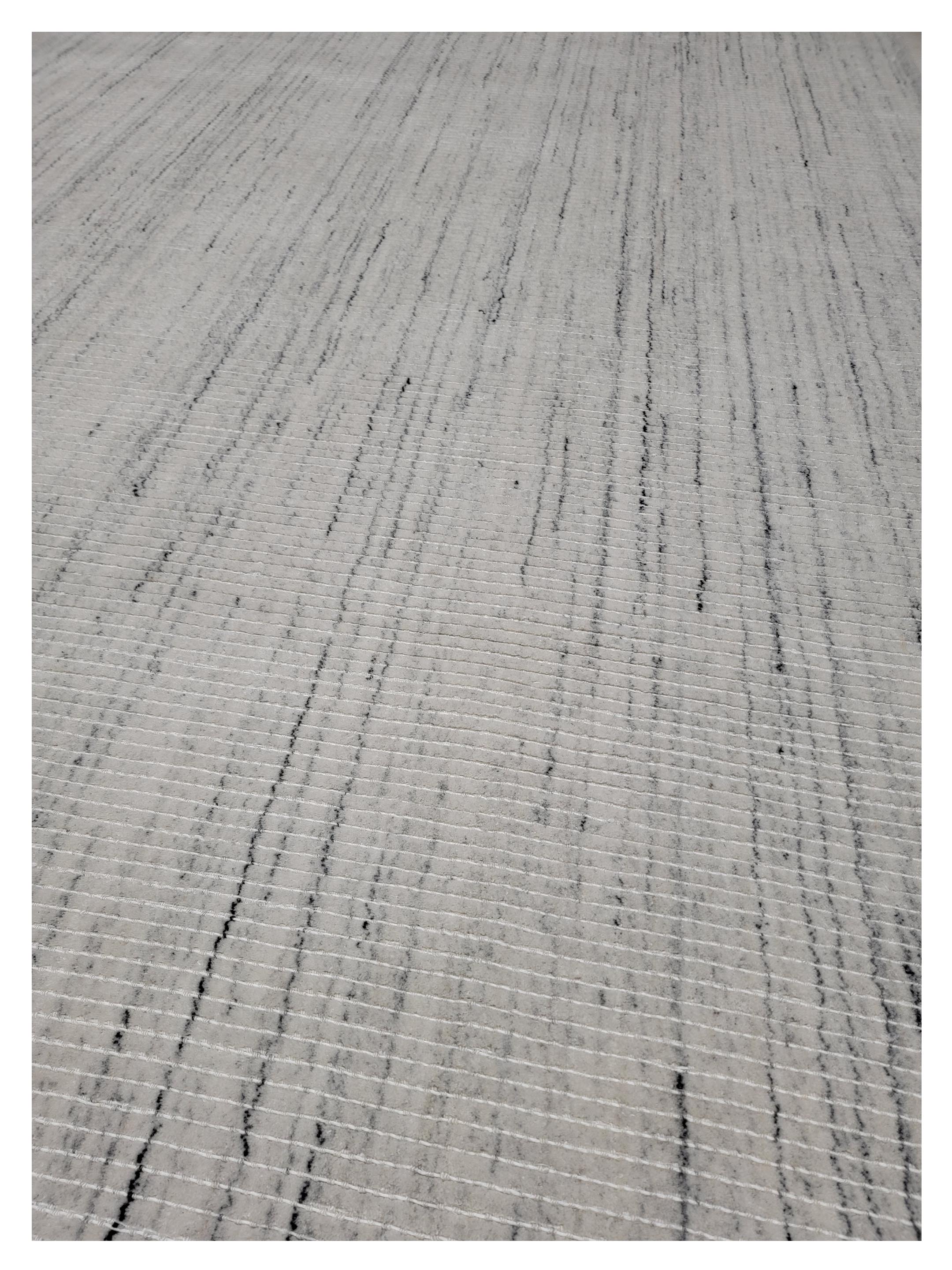 Soho Hand Knotted Ivory 8x10 - Image 5 of 7
