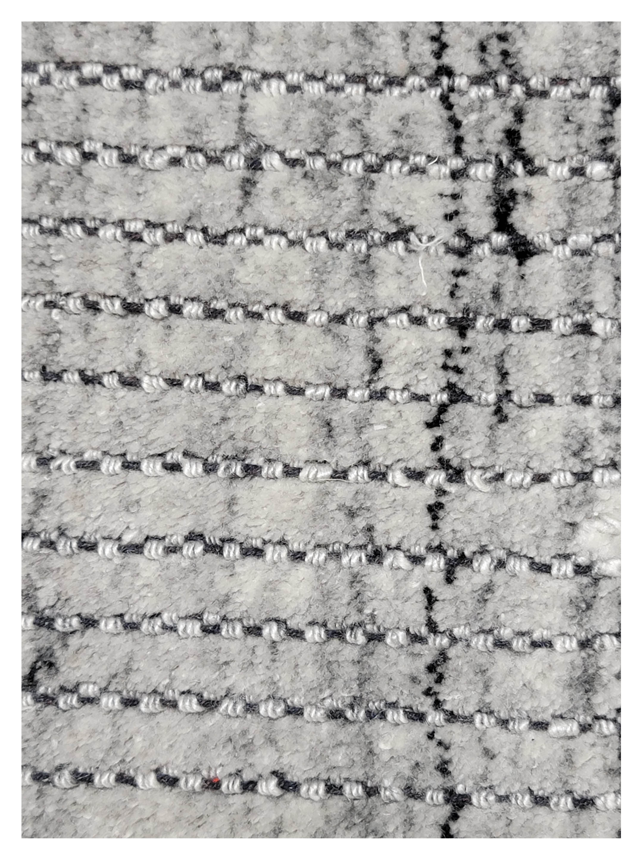 Soho Hand Knotted Silver 8x10 - Image 3 of 7